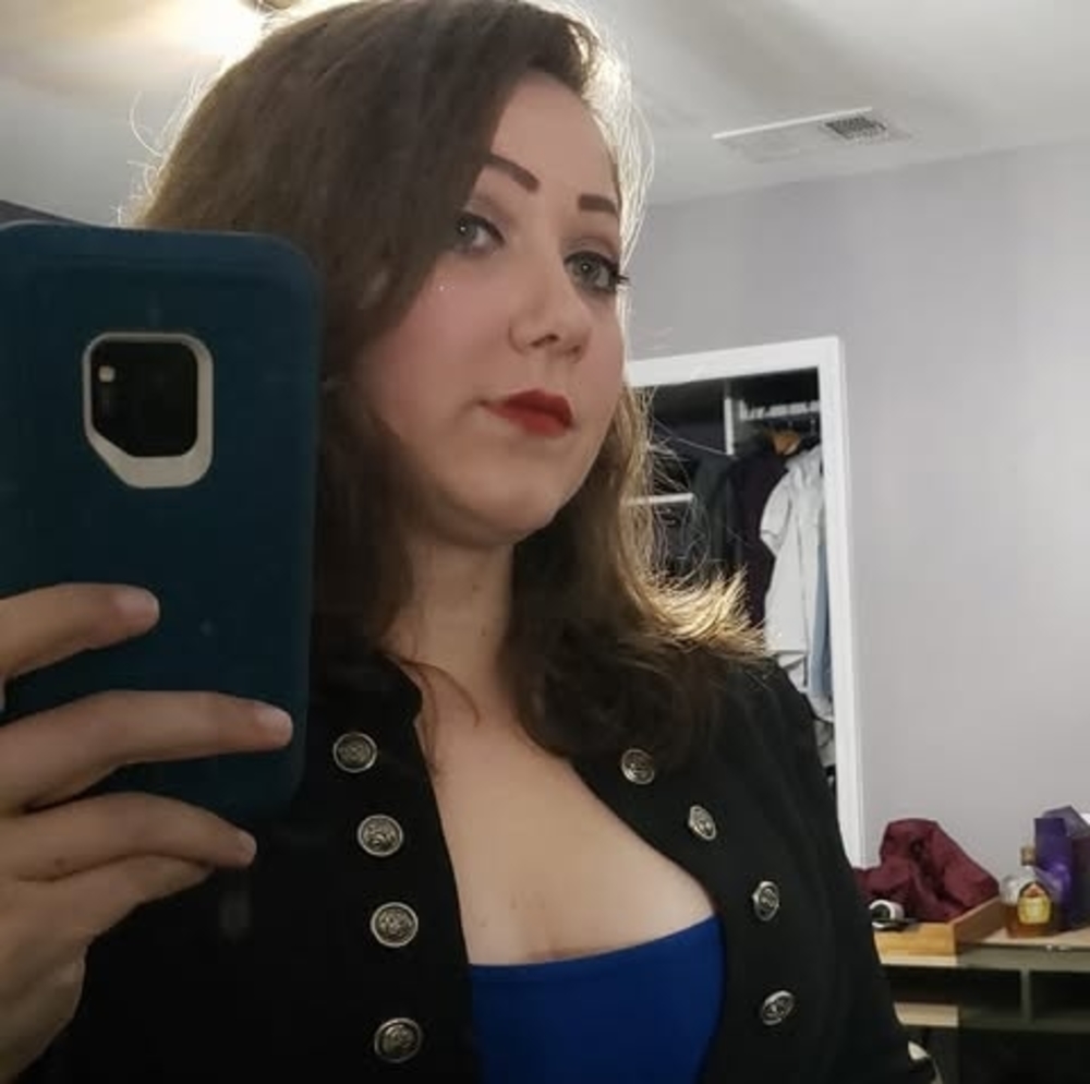 Meet your Posher, Erica